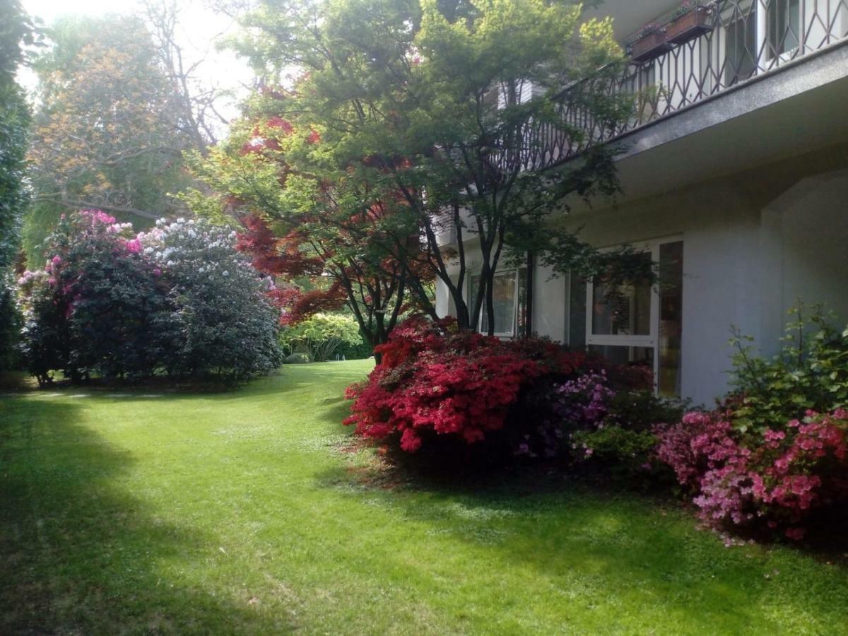 Villa Alice Lesa Exterior photo